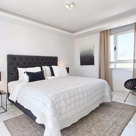 Jade Beach Apartment *